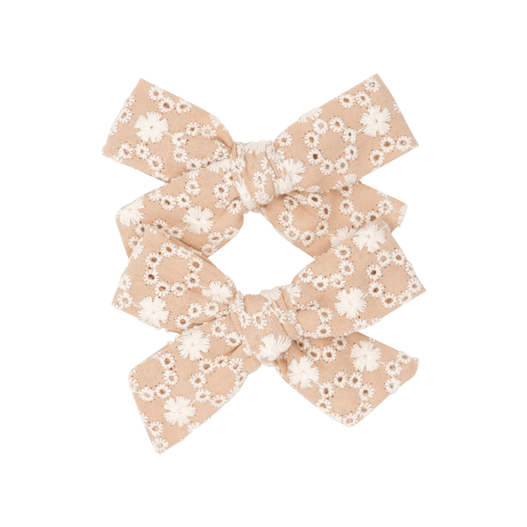 Wreath Embroidery - Petit Frankie Bow