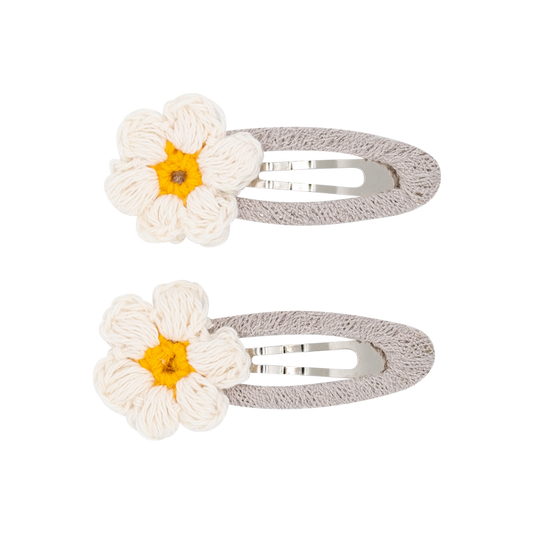 Knitted Jasmine - Grey Clip